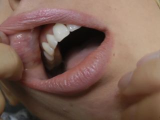 Kendall OlsenHD-Mouth-Fetish-4