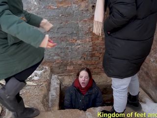 Ariels Outdoor Humiliating Tasks - Kingdom Of Feet And Slaves (FullHD 2024) New Porn-5