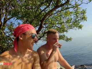 [GetFreeDays.com] Webcam talk suddenly turned into enf cmnf beach stranger sex with loud screaming girl Porn Stream May 2023-1