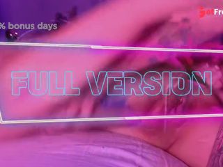 [GetFreeDays.com] SEXY LATINA WIFE LOVES TO SUCK WITH NEON GLOW PAINT ON Sex Video February 2023-9