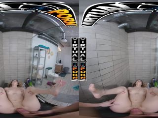 Virtual Porn - Molly Little - Shower-6