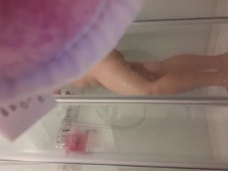 best-caught-shower-masturbation-2-4