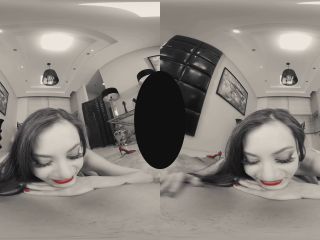 Sin City XXX VR Porn Parody-4