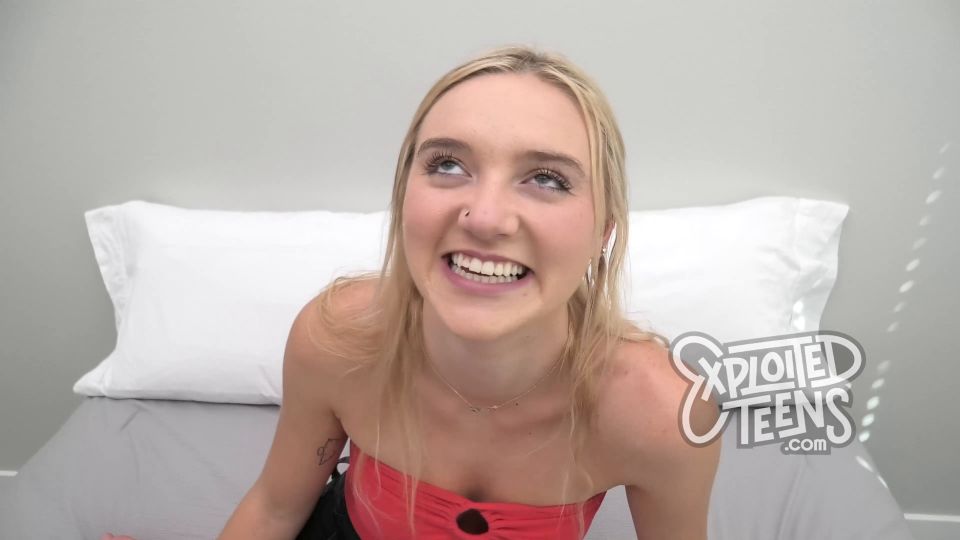 Watch This Leggy 18 Year Old Blonde Newbie Suck Cock