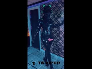 TS VIPER THE DRONE EXPERIENCE LATEX RUBBER GASMASK MASTURBATION CUMSHOT -7