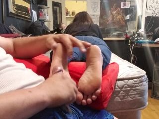 Cum shot on soles after foot worship - 1 080p-9