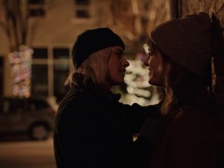 Mackenzie Davis, Kristen Stewart – Happiest Season (2020) HD 1080p - (Celebrity porn)-2