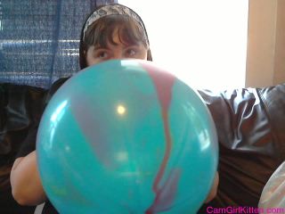 SmokingBigBalloonsHD.wmv-7