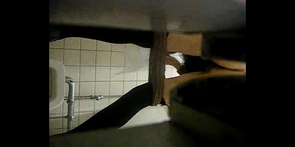  Japanese toilet style - 15285645, japanese on voyeur