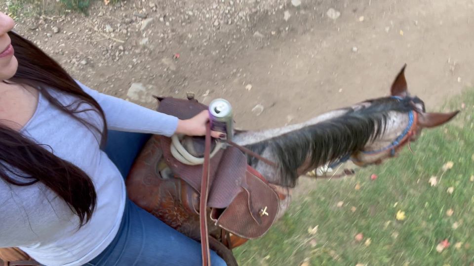 M@nyV1ds - NataliaLeo - Horseback Riding In The Mountains