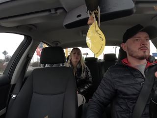 Natalie WayneThe luckiest taxi driver ever-3