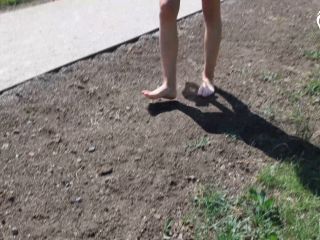 Public Dirty Bare Feet In Park (Flip Flops, Public Foot Teasing, Long T-2