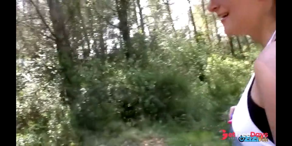 [GetFreeDays.com] A cute runner takes a break to suck a huge cock in the forest Adult Clip November 2022