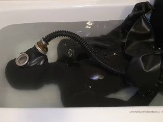 [GetFreeDays.com] Gas Mask And Rebreather Bags Underwater Part 1 Of 2 latex skirt porn-5