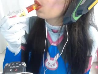 PHEmanuelly RaquelASMR COSPLAY D VA Push Pop Candy Mouth Sounds Masterbating So Hot¡¡¡ - 480p-2