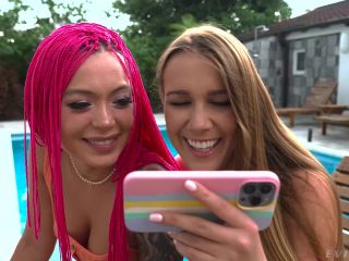 Solstice Sc. 2: Lesbian Anal Threesome bigtits Alexis Crystal, Cherry Kiss, Misha Maver-0