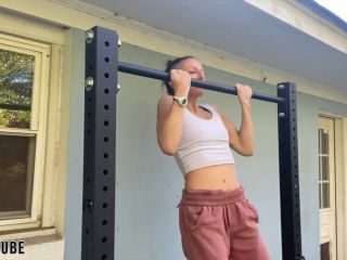 Fetish porn  Lora Cross  Lora Cross Chin Ups Press Calf Raises Workout Chall-2