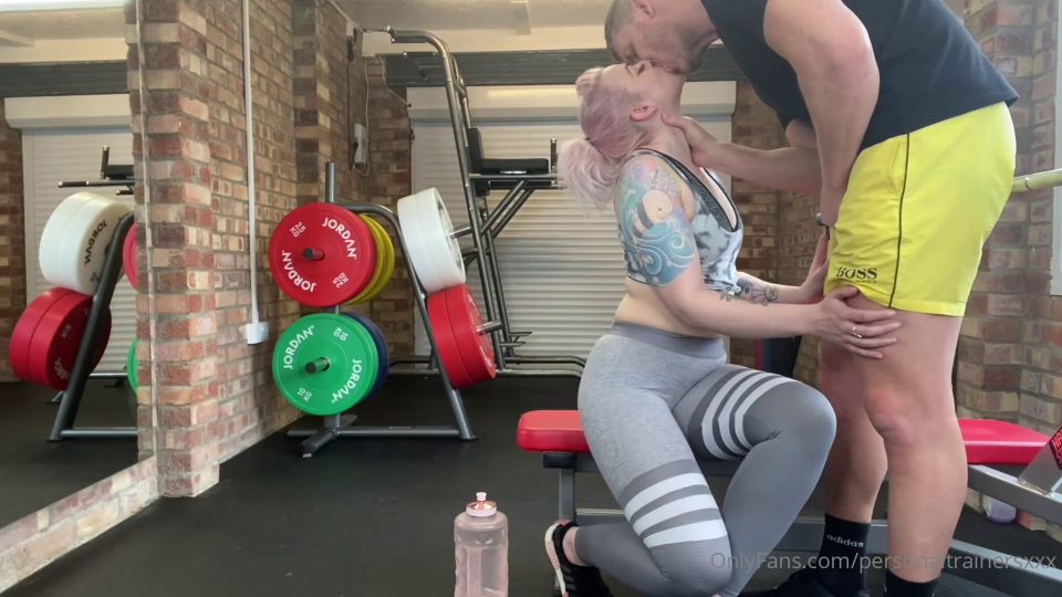 6287 Harleyy Heart - Fuck Her Personal Trainers