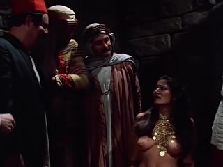 Ilsa, Harem Keeper of the Oil Sheiks (BDRip) (1976)!!!-5