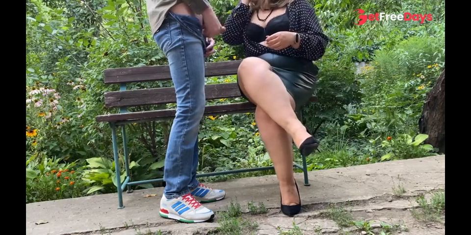 [GetFreeDays.com] Perverted mother-in-law made me cum on her clothes in the park Adult Clip May 2023