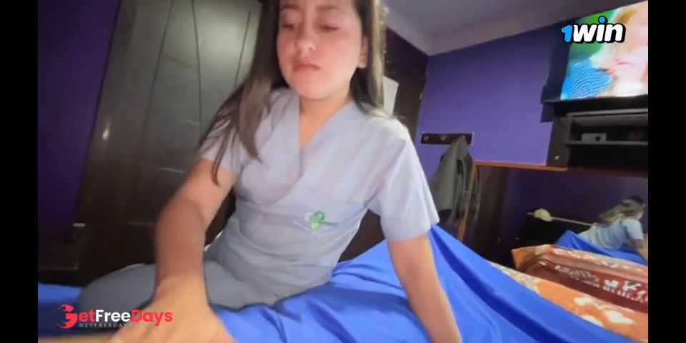 [GetFreeDays.com] Doctora privada se desvo de la consulta, recibe semen en su cara. Sex Stream January 2023