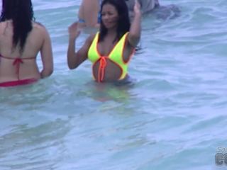 Randoms Topless On South Beach  Today-2