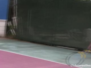 Teen catfight at the tennis court Teen!-0