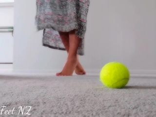 clip 12 shing ball with sweet feet upd | spreading | feet porn midget foot fetish-9