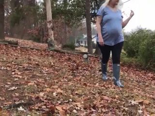 hot blonde amateur BuddahsPlayground – Pregnant in Rain Boots, pregnant on amateur porn-3