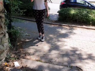 MEGA Dreißt! User FiCkDatE Mitten An Der Hauptsraße..German Teen-0