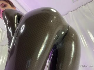 28 04 2021   New latex shining clip tomorrow ) who cant wait-4