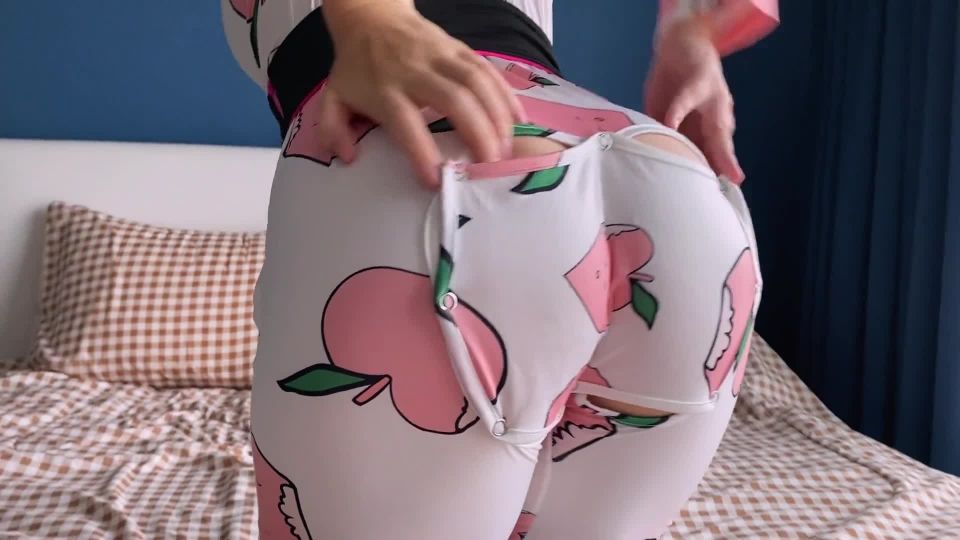 Titted Blonde Girlfriend Rides A Cock In Pink Pajamas. Home Video 1080p