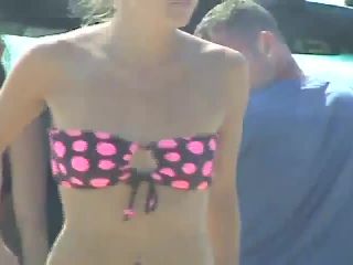 Clumsy bikini change at the beach-9