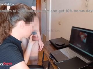 [GetFreeDays.com] He comes over while Im editing and I want to suck him a little but he ruins my PC with his cum Porn Film July 2023-1