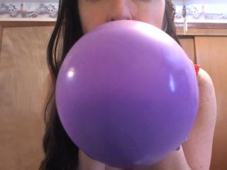 Balloon fetish with red babydoll dress webcam MelanieSweets-0