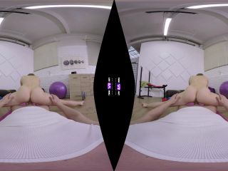 VR - Hot master of sexercises-3