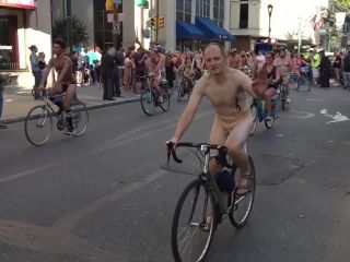 Philadelphia_Naked_Bike_Ride_2017_PART_3_OF_4-6