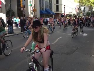 Philadelphia_Naked_Bike_Ride_2017_PART_3_OF_4-9