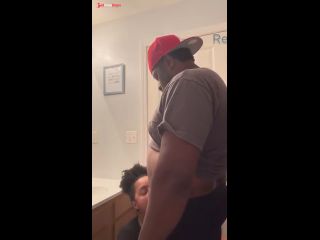 [GetFreeDays.com] EBONY MILF caught giving BLOWJOB Adult Film April 2023-1