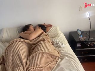 [GetFreeDays.com] Lesbian sex under the covers on a cold morning Sex Video May 2023-2