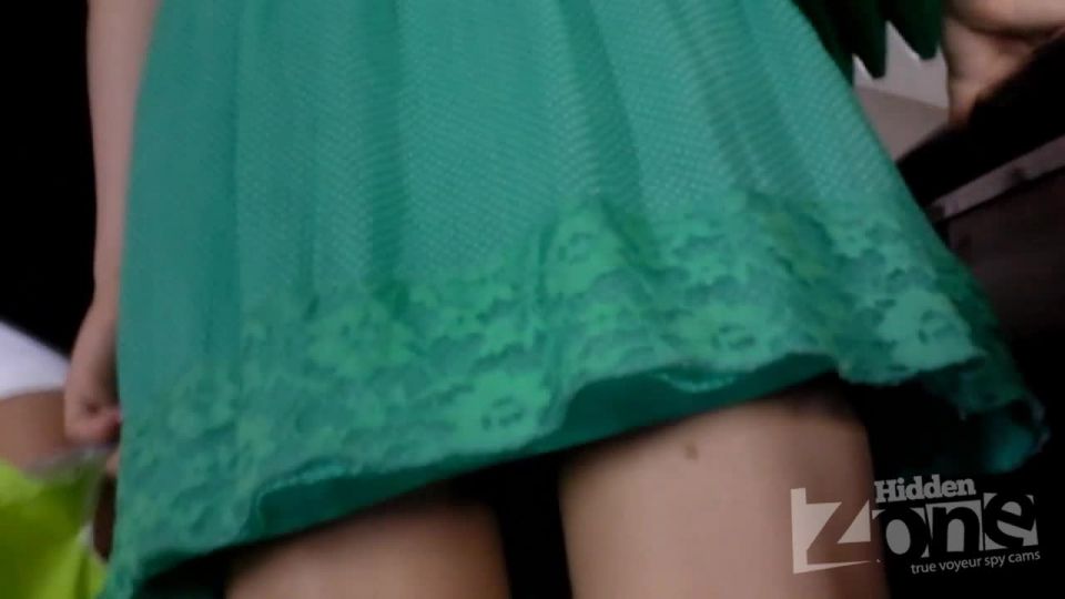 Amateur Upskirt Action 13