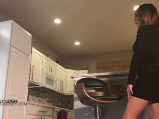 online clip 43 Lindsey Leigh - To All of My New Yorkers, granny fetish on femdom porn -4