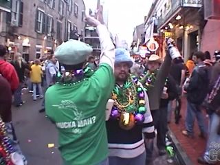 Southbeachcoeds.com- Some Girls Flashing In This Mardi Gras New Orleans Home Video-3