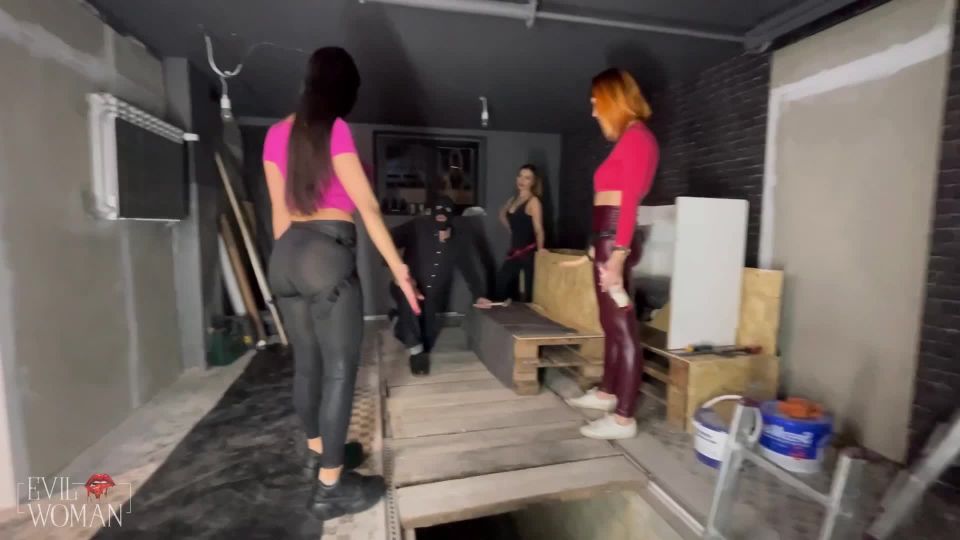 Evil Woman - Triple strapon domination on a bad worker -  (FullHD 2024) New Porn