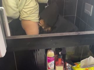 Lj For Sex P Toilettet I Klubben 720p-0