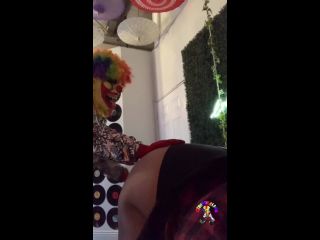 GIbbyTheClown - Sexy ass BBW Slut Takes Big Clown Dick - BBW-0