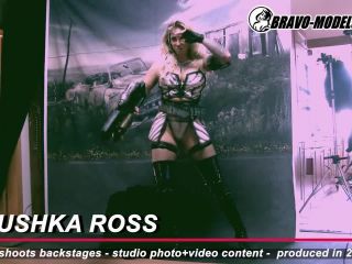 384-Backstage photoshoot Jarushka Ross - Adult-4