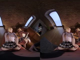  DarkRoomVR – Bad Bad Girls – Chrystal Sinn  Clara Mia (Oculus  Go 4K), darkroomvr.com on virtual reality-2