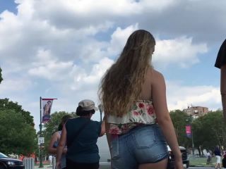 Epic teen girl bends over at the bus station-0