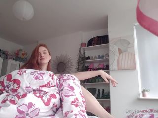 Onlyfans - Lady Ginger Lust - ladygingerlust  Now have a peek at this steamy video and enjoy checking out my ridiculously sexy cur - 13-03-2021-1